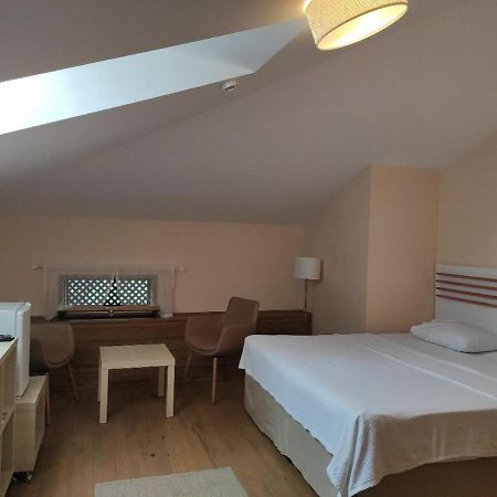 Camlihemsin Tasmektep Hotel מראה חיצוני תמונה