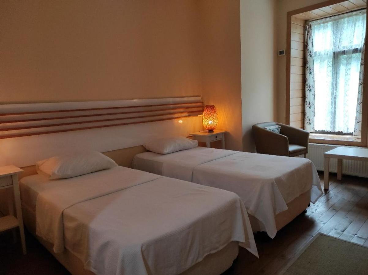 Camlihemsin Tasmektep Hotel מראה חיצוני תמונה